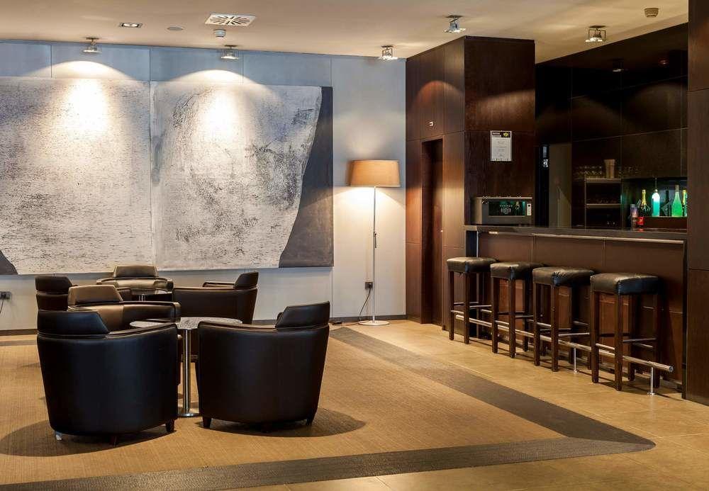 Ac Hotel Oviedo Forum By Marriott Exteriör bild