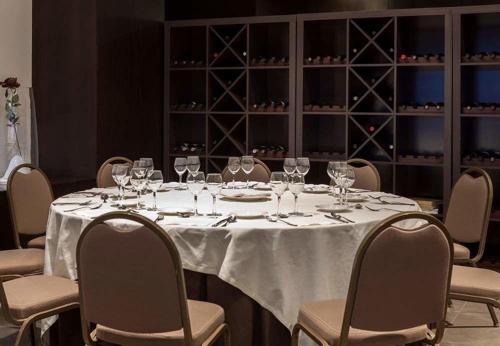 Ac Hotel Oviedo Forum By Marriott Exteriör bild