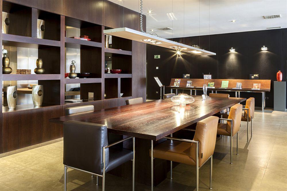 Ac Hotel Oviedo Forum By Marriott Exteriör bild