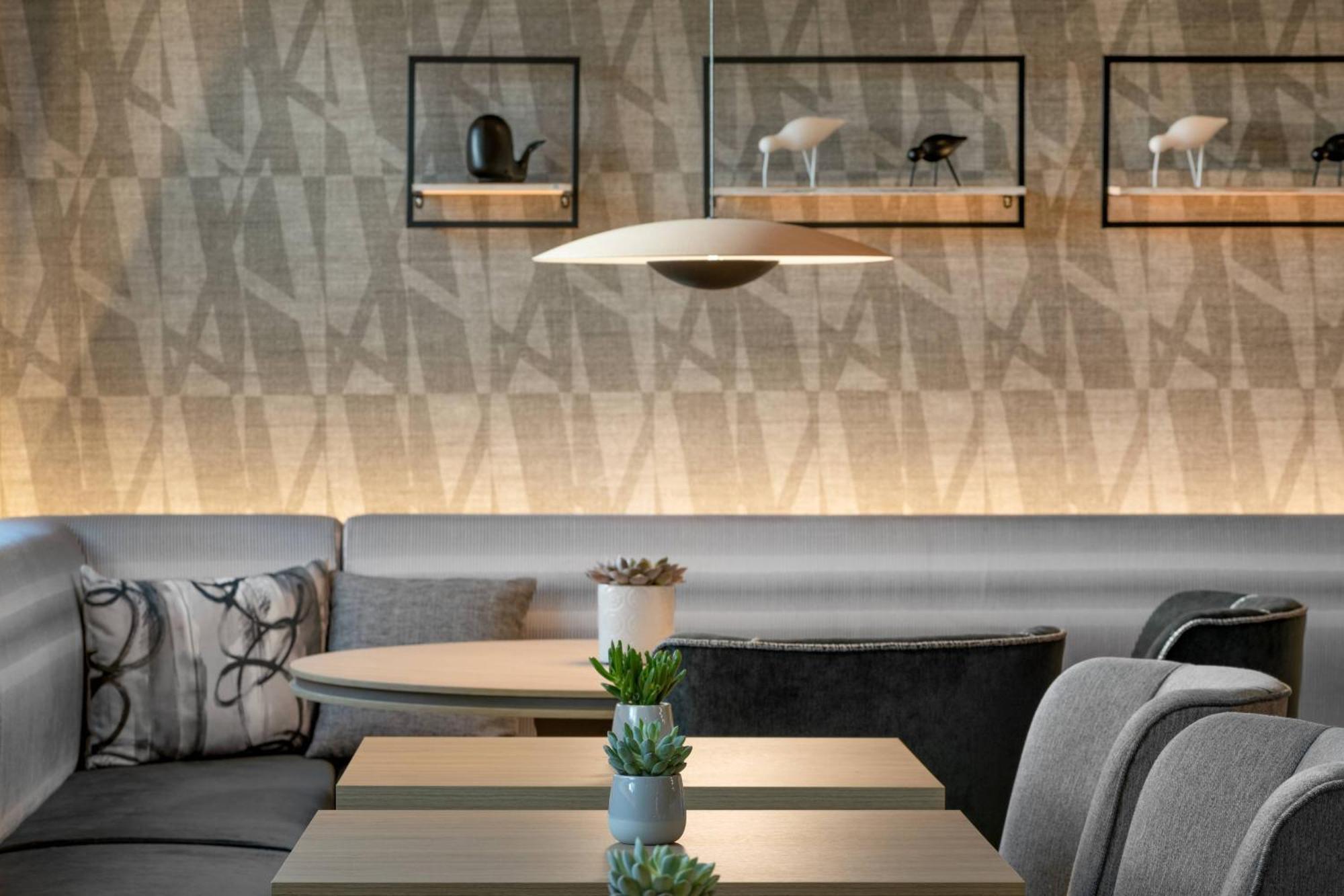 Ac Hotel Oviedo Forum By Marriott Exteriör bild