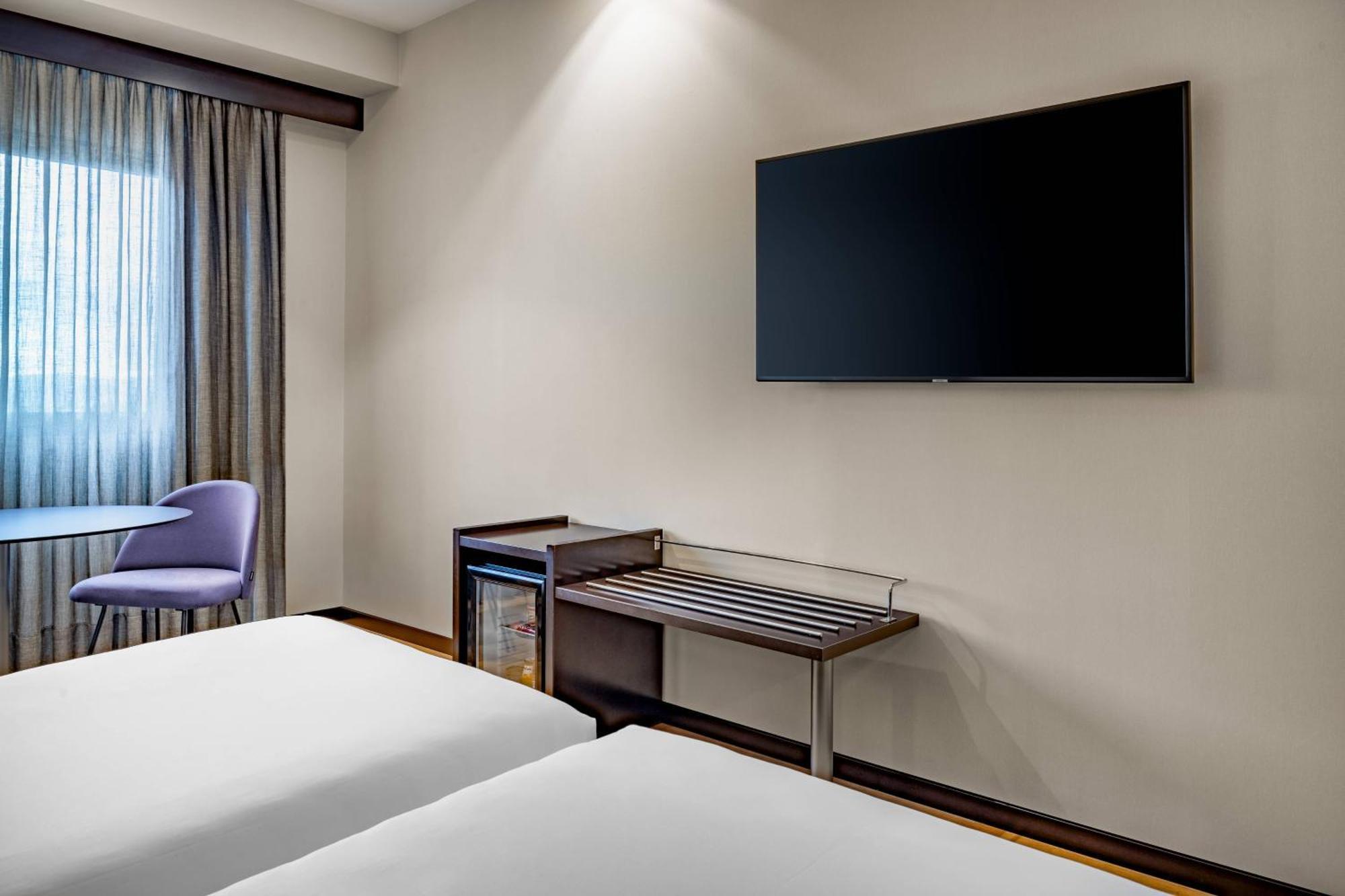 Ac Hotel Oviedo Forum By Marriott Exteriör bild