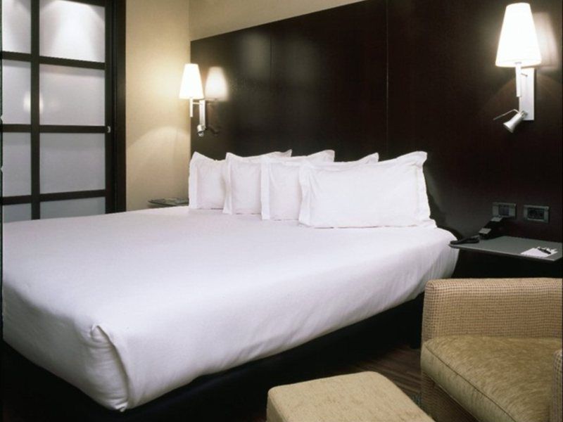 Ac Hotel Oviedo Forum By Marriott Exteriör bild