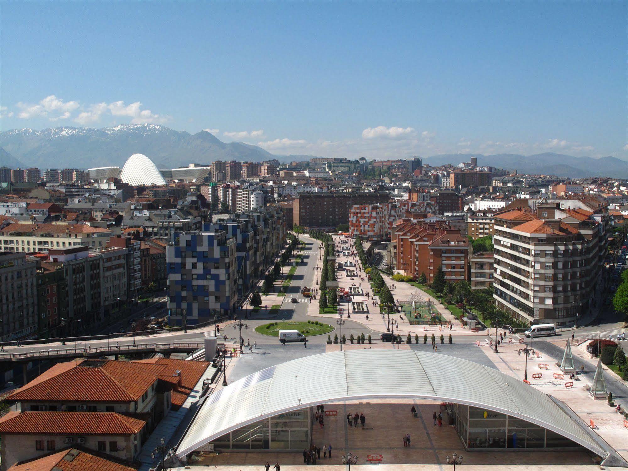 Ac Hotel Oviedo Forum By Marriott Bekvämligheter bild